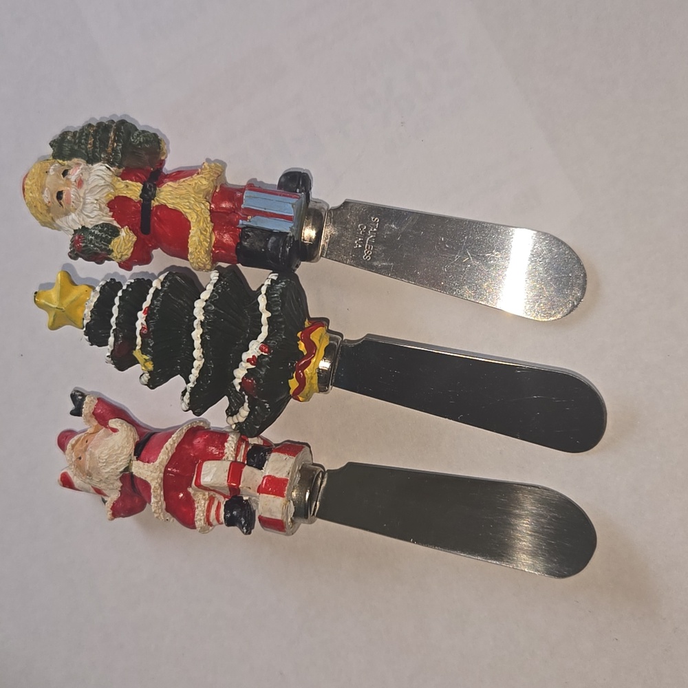 Christmas Santa & Tree Spreader Knives – Set of 3 - Picture 5 of 7